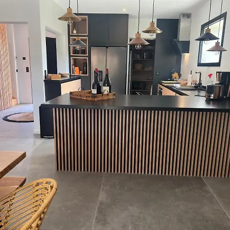 Villa Bord De Hyères