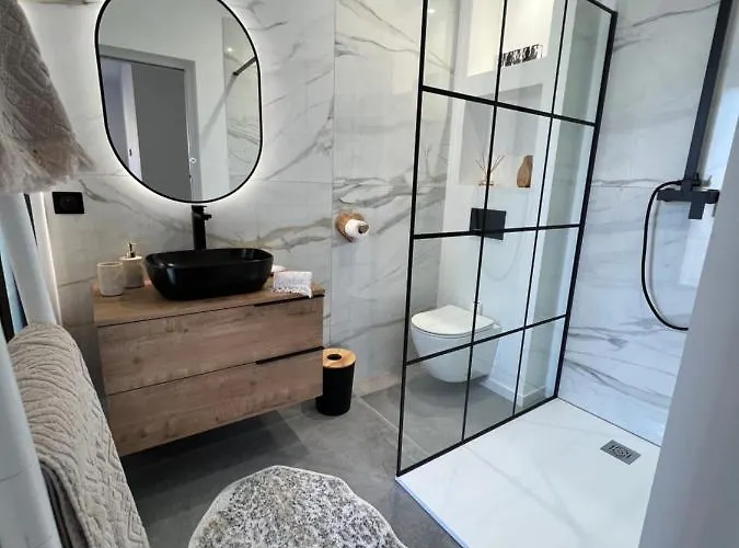 Villa Bord De Piscine, Jacuzzi