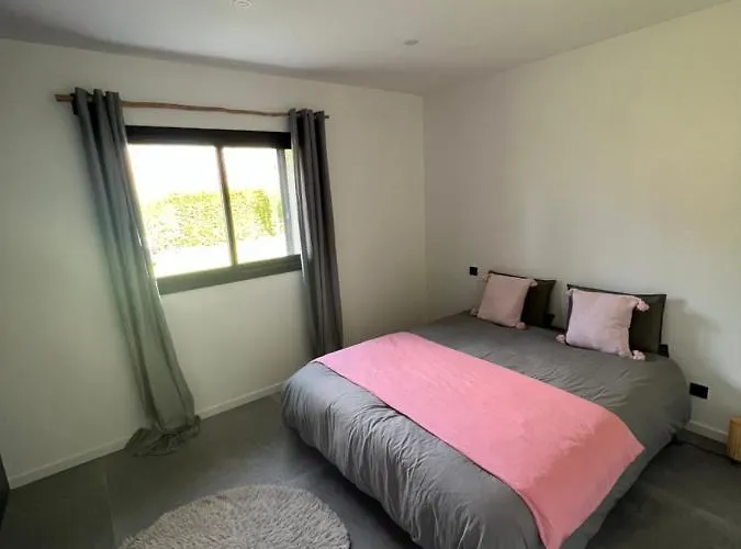 Bord De Piscine, Jacuzzi *